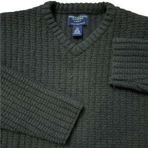 Vintage American Eagle Outfitters Women’s Wool V-Neck Sweater XL Olive‎ Green